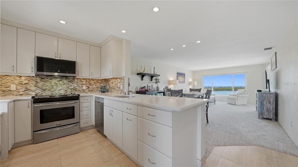 4500 GULF OF MEXICO DRIVE 3 photo 5