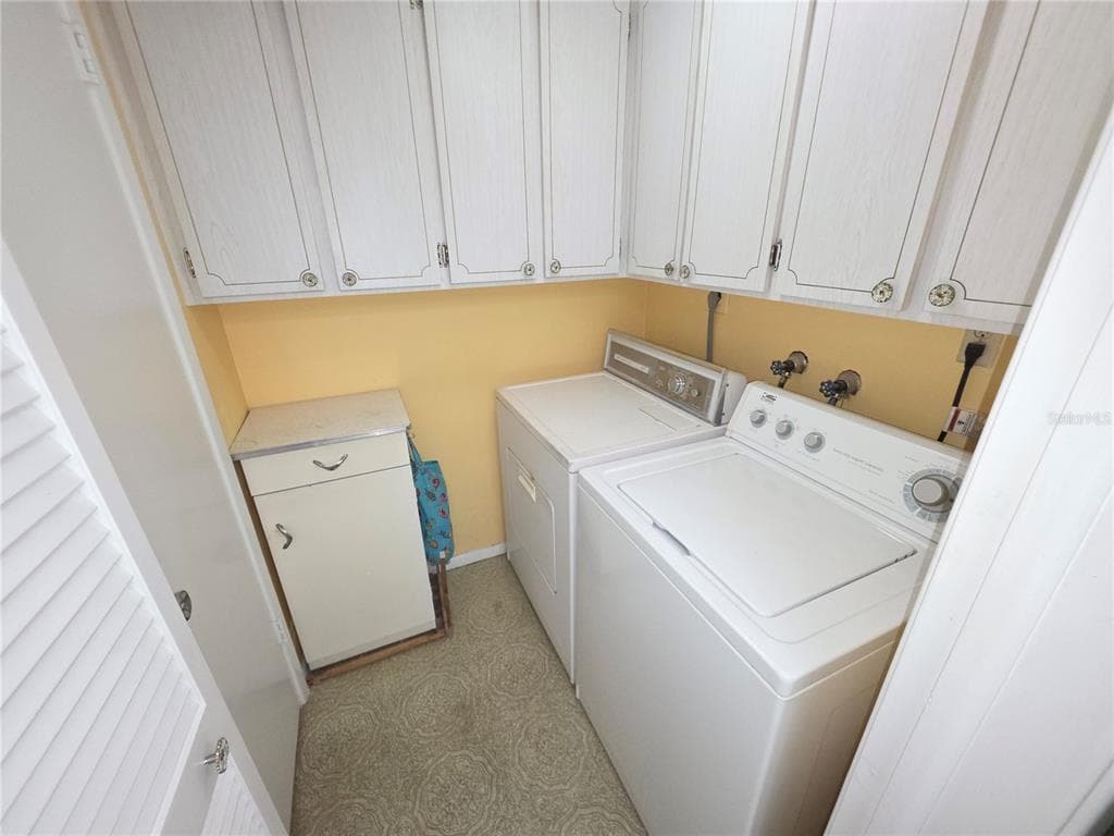 7207 ASHWOOD DRIVE photo 25