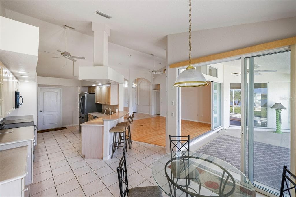 12942 SW KINGSWAY CIRCLE photo 16