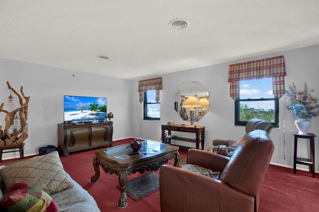 8186 TERRACE GARDEN DRIVE N 601 photo 16