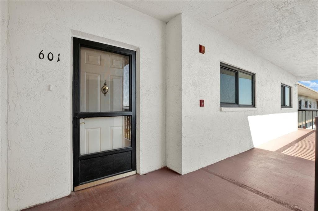 8186 TERRACE GARDEN DRIVE N 601 photo 8