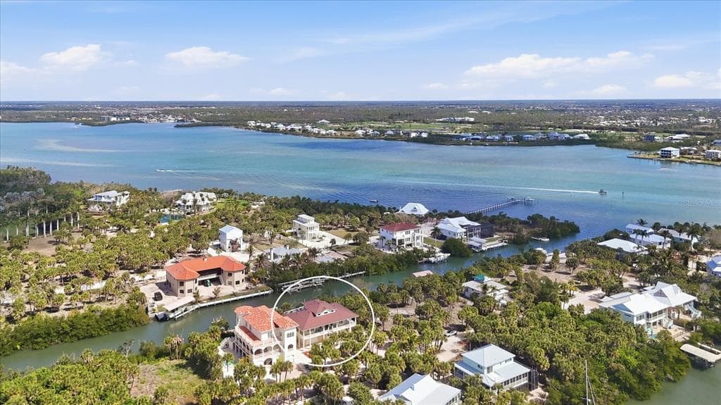 65 PALM DRIVE 3