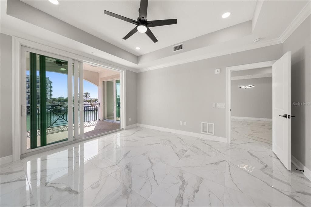211 DOLPHIN POINT 201 photo 23