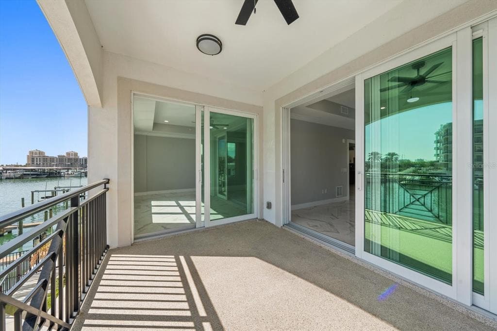 211 DOLPHIN POINT 201 photo 9