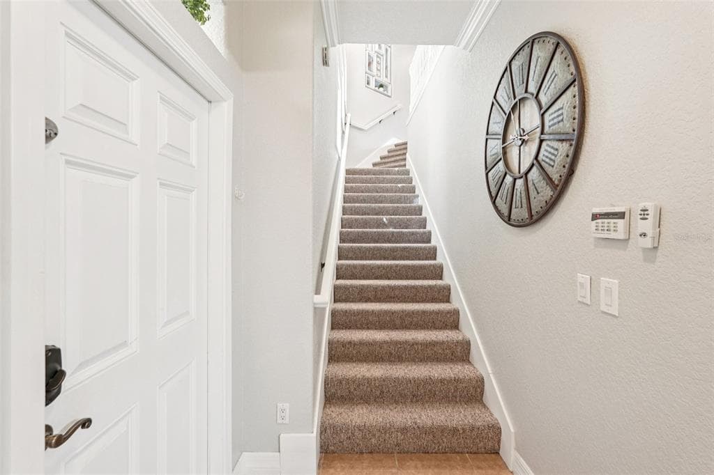 1435 EMERALD DUNES DRIVE photo 4