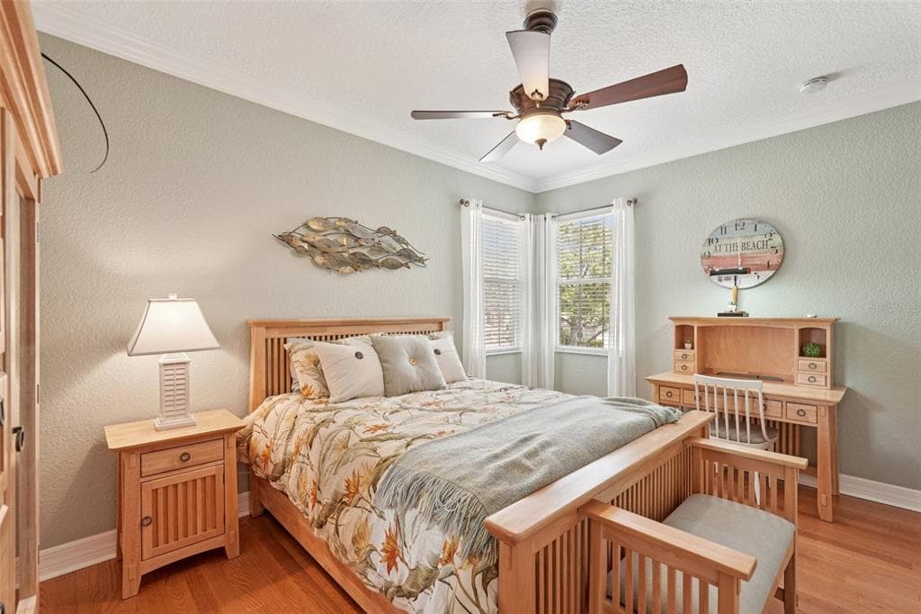 1435 EMERALD DUNES DRIVE photo 25