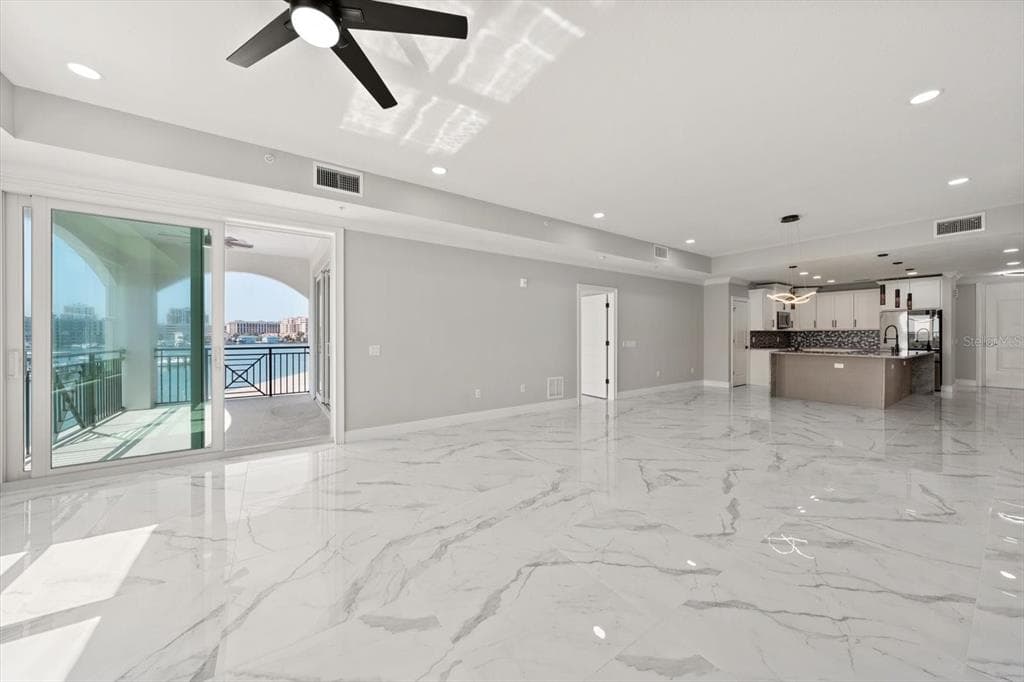 211 DOLPHIN POINT 303 photo 6