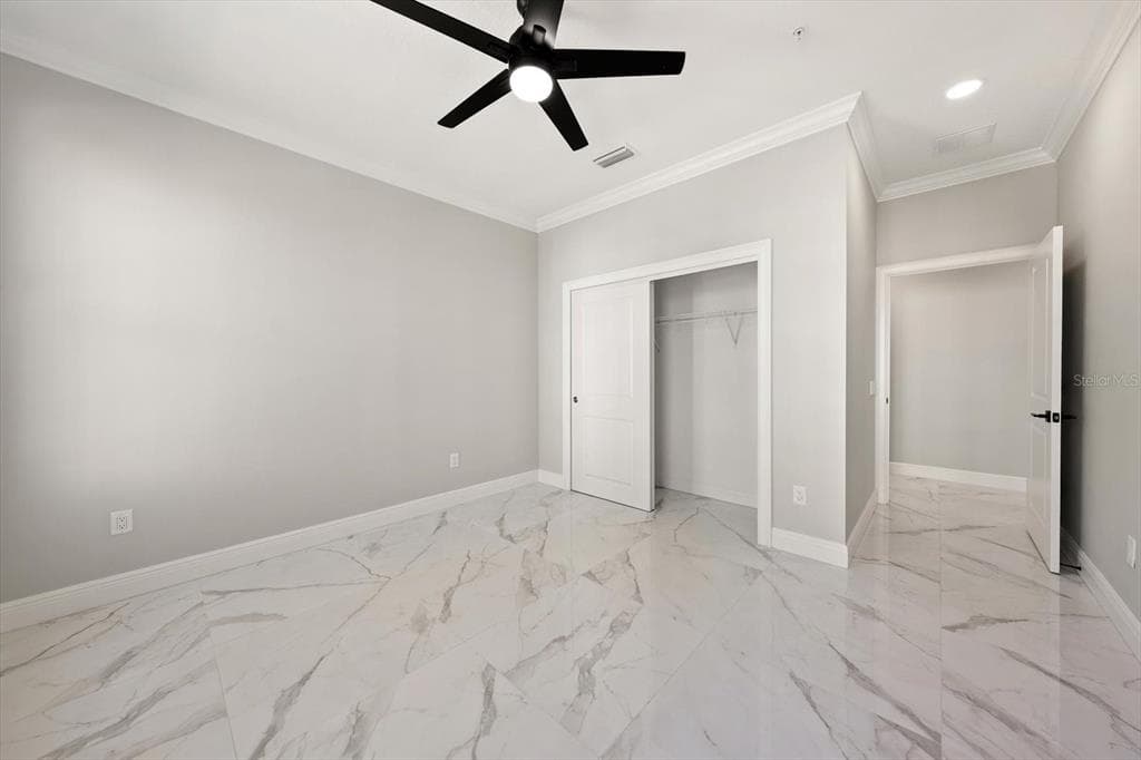 211 DOLPHIN POINT 401 photo 19