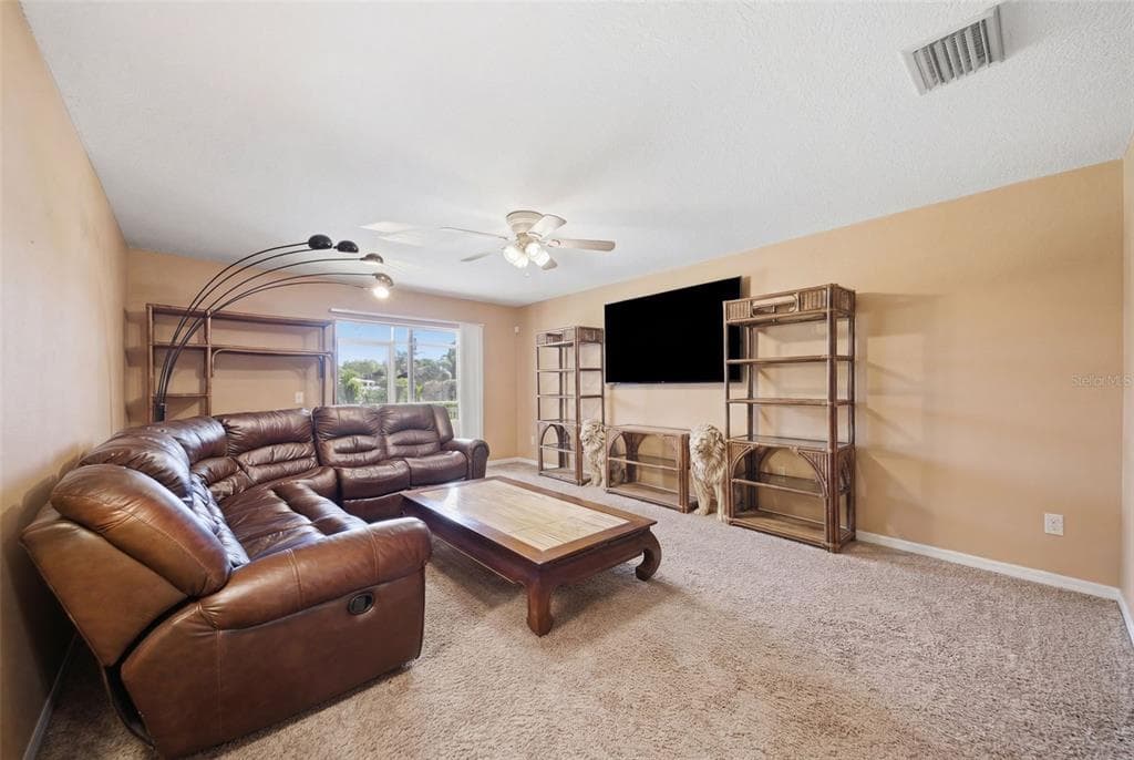 192 COQUINA BAY DRIVE photo 15