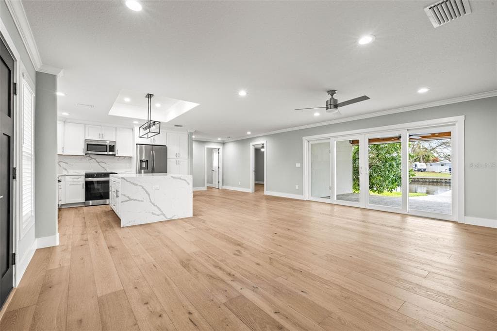 170 98TH AVENUE N photo 8