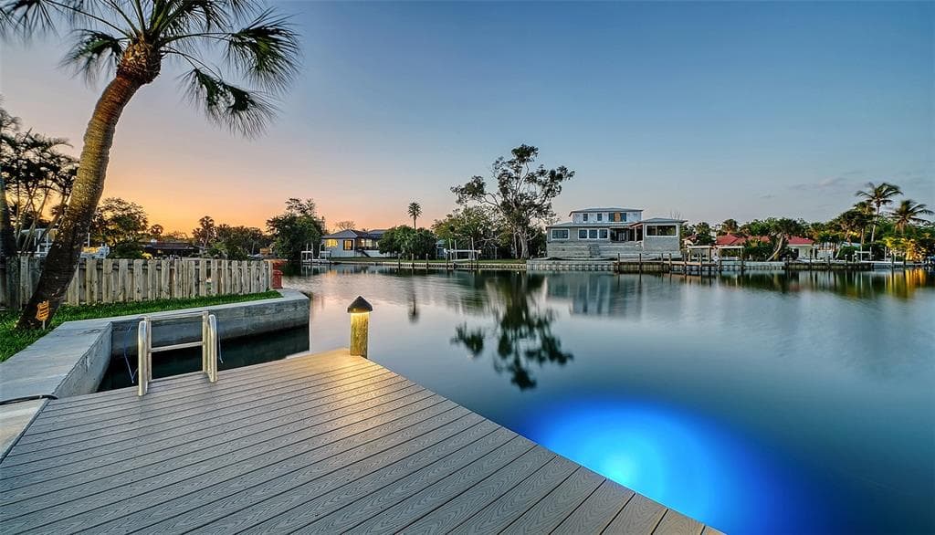 339 TREASURE BOAT WAY photo 1