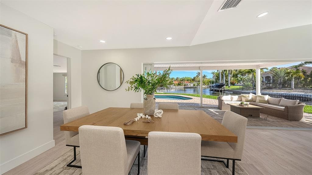 339 TREASURE BOAT WAY photo 25