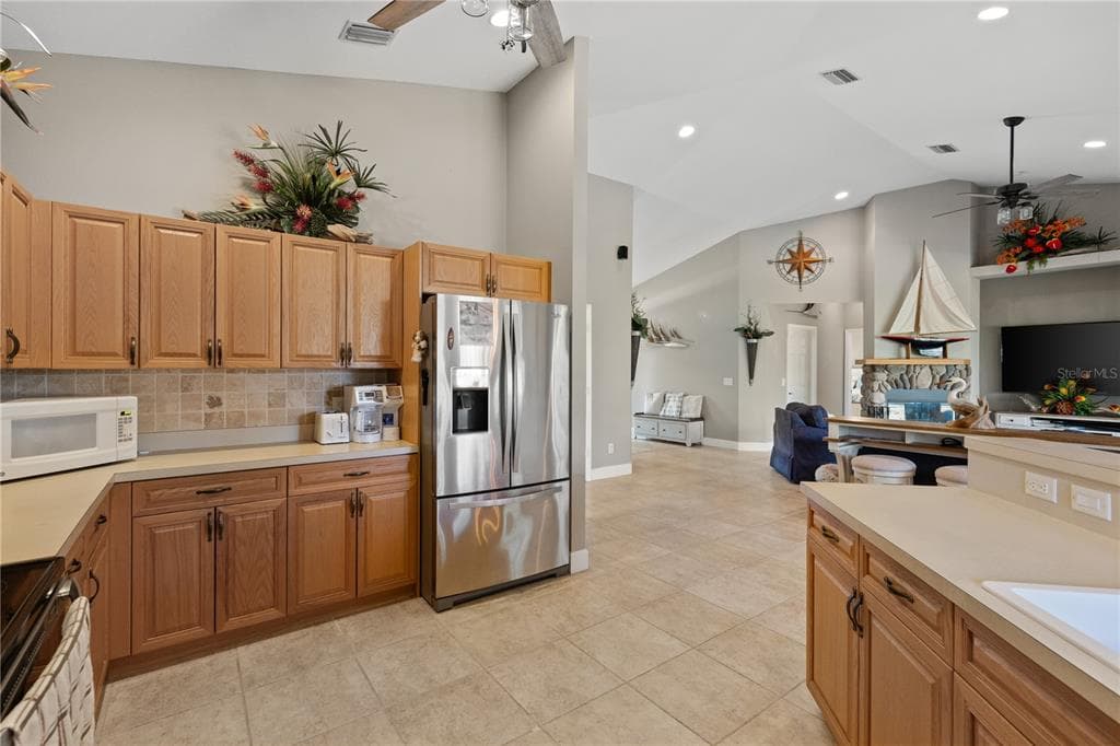 27350 SAN CARLOS DRIVE photo 16