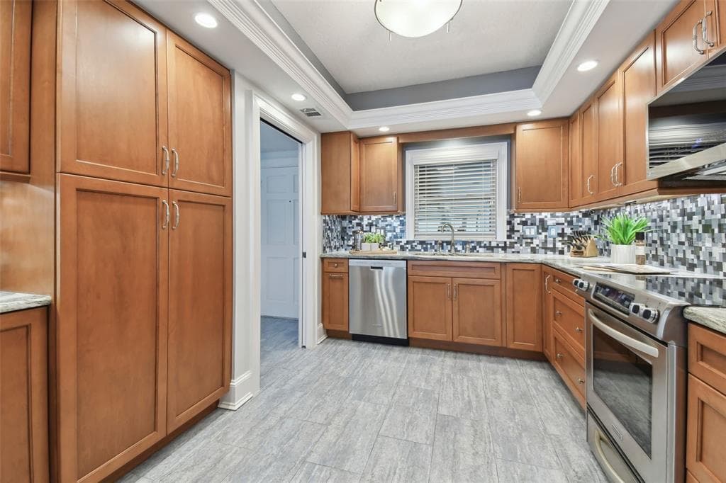 4950 GULF BOULEVARD 206 photo 9