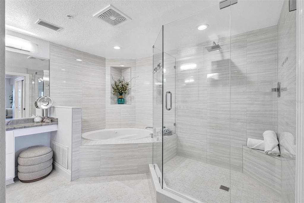 2825 TERRA CEIA BAY BOULEVARD 1705 photo 16