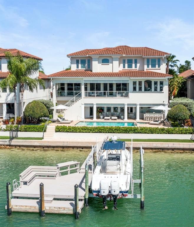 19 BAYFRONT COURT S photo 1