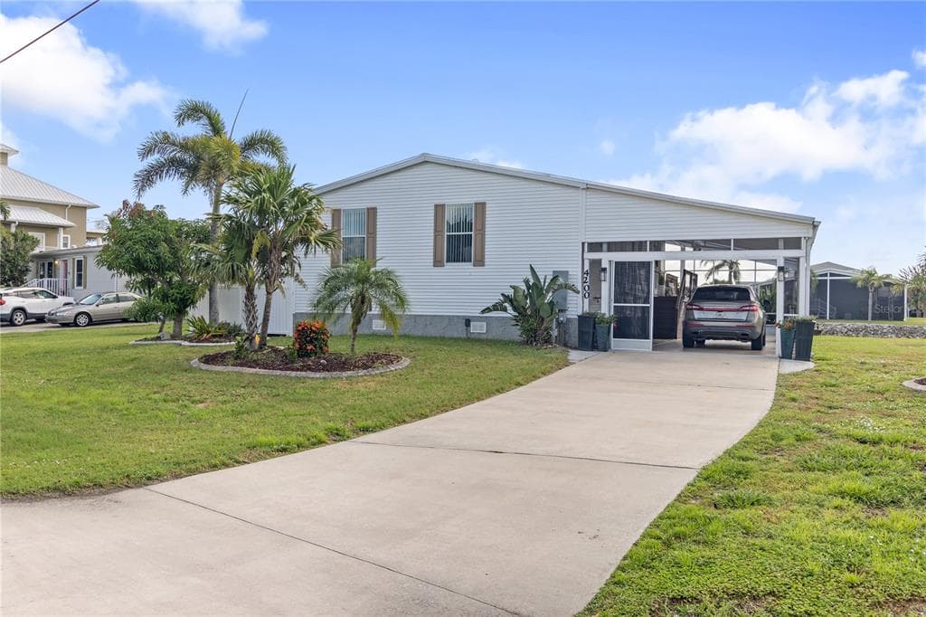 4200 ALMAR DRIVE photo 5