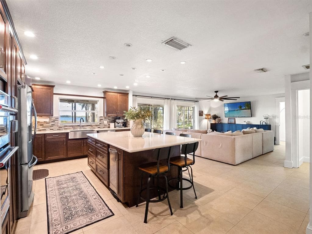 14051 MARINE COURT photo 24