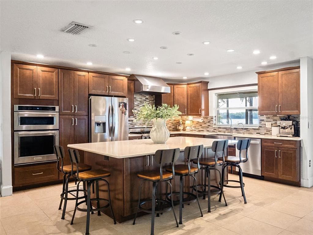 14051 MARINE COURT photo 25
