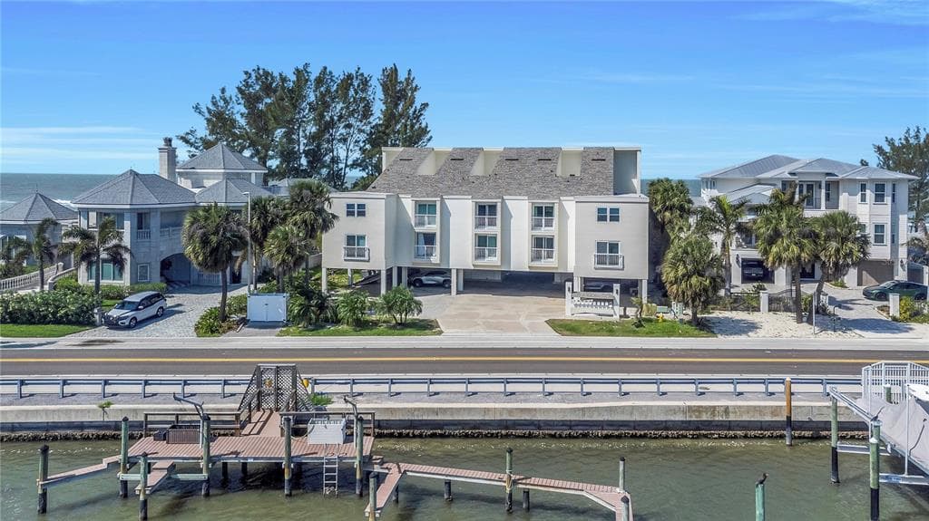 20204 GULF BOULEVARD #9 1