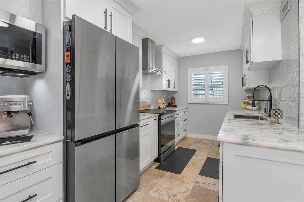 2424 W TAMPA BAY BOULEVARD C105 photo 9