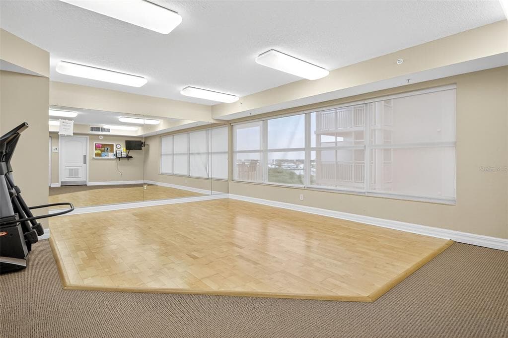 4516 SEAGULL DRIVE 902 photo 15