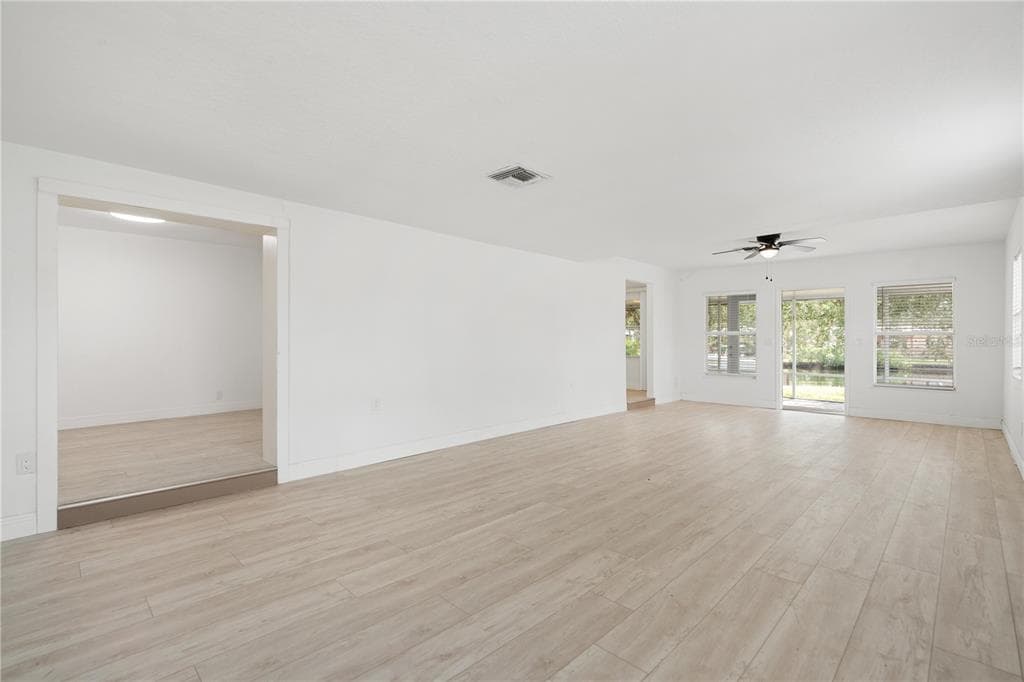 5822 RIVER ROAD photo 19