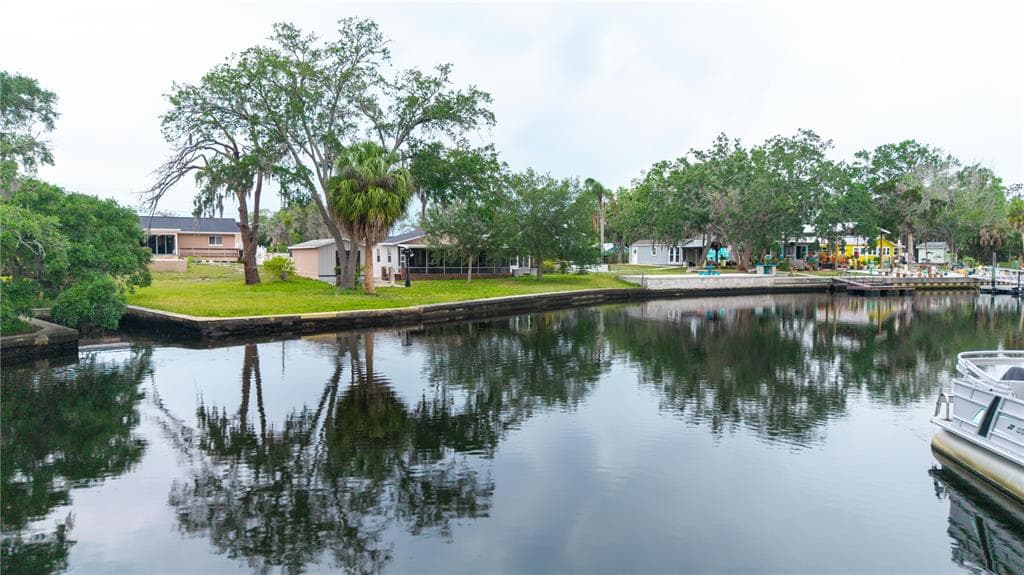5822 RIVER ROAD photo 4