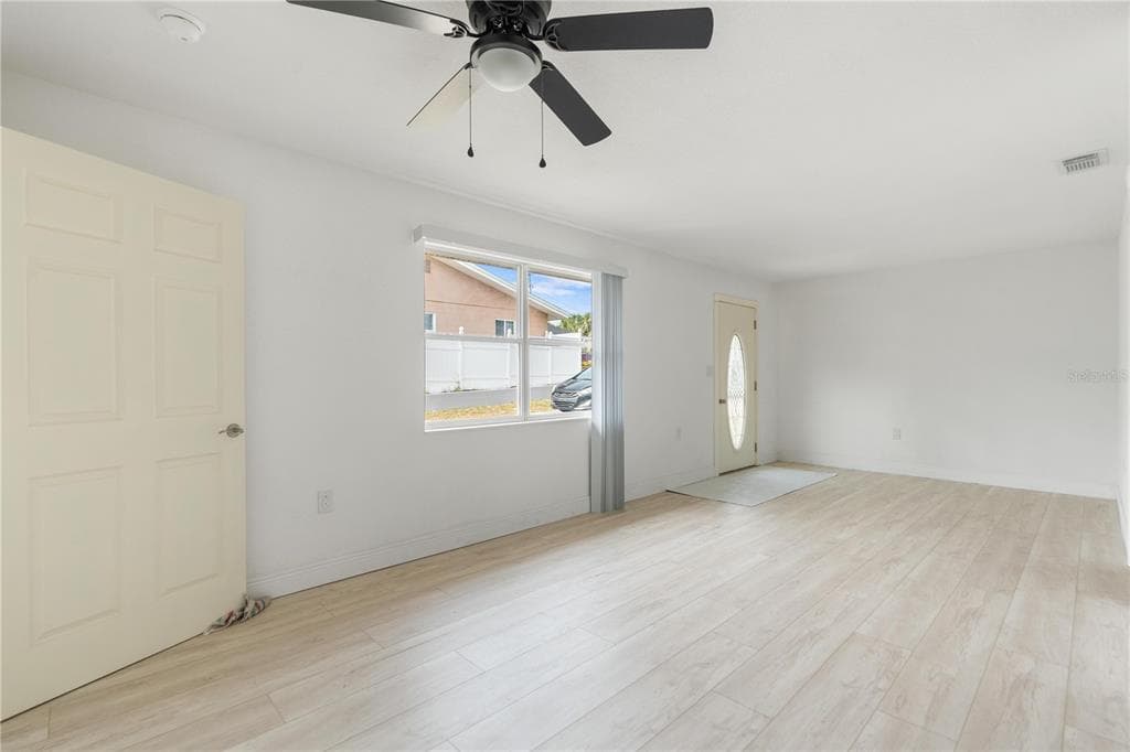 5822 RIVER ROAD photo 25
