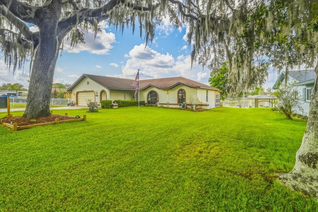 9103 E AQUA VISTA DRIVE 1
