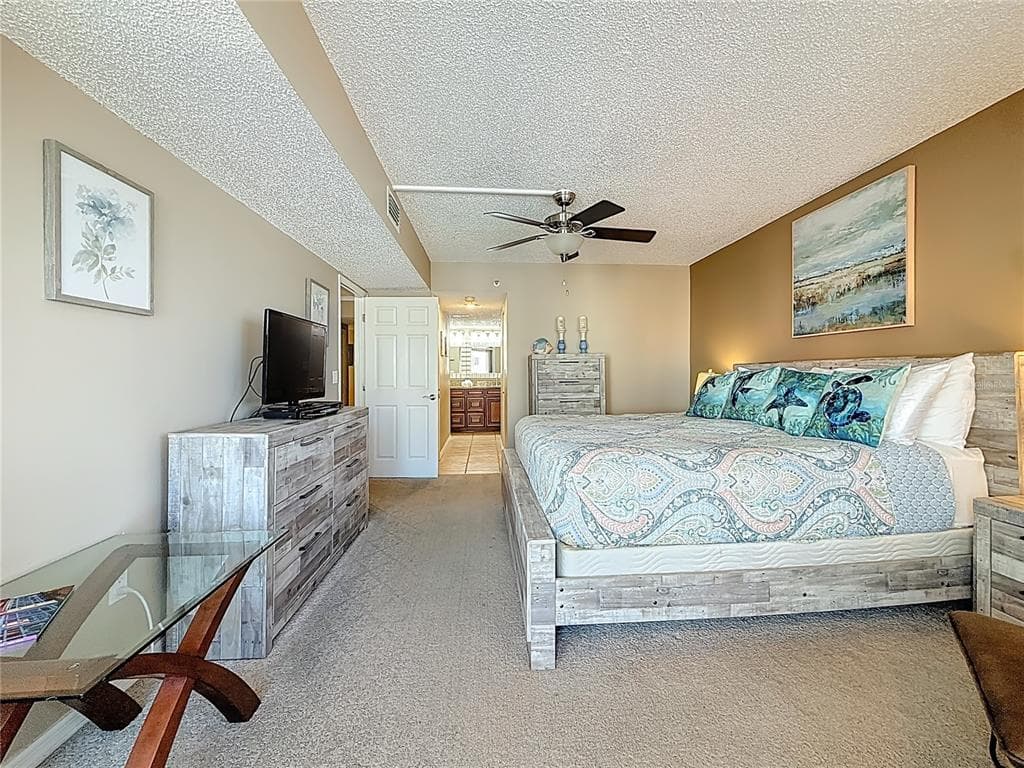 18400 GULF BOULEVARD 1312 photo 22