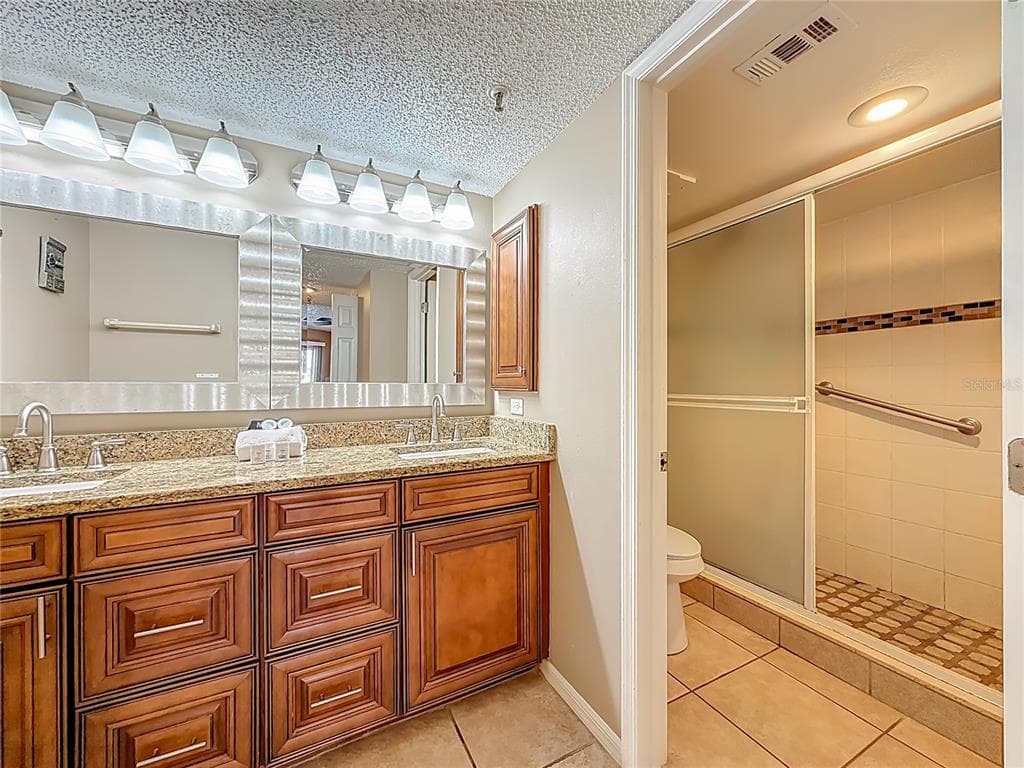 18400 GULF BOULEVARD 1312 photo 25