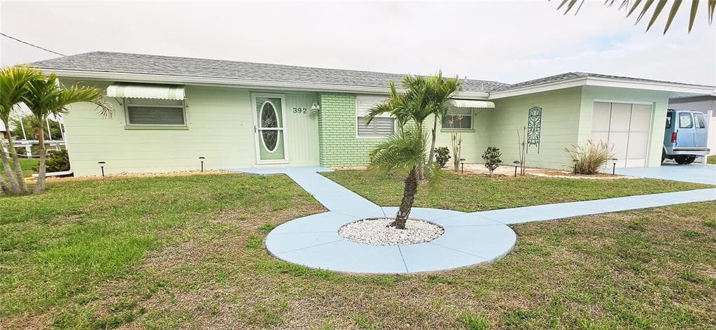 392 E TARPON BOULEVARD NW 1