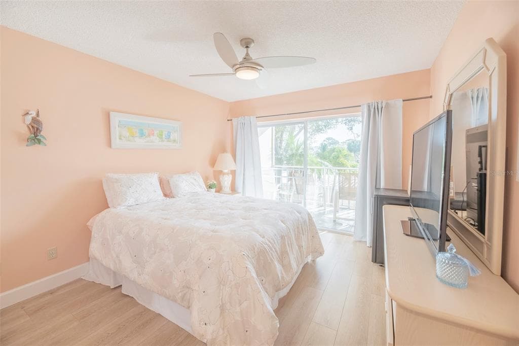 425 CERROMAR TERRACE 459 photo 17