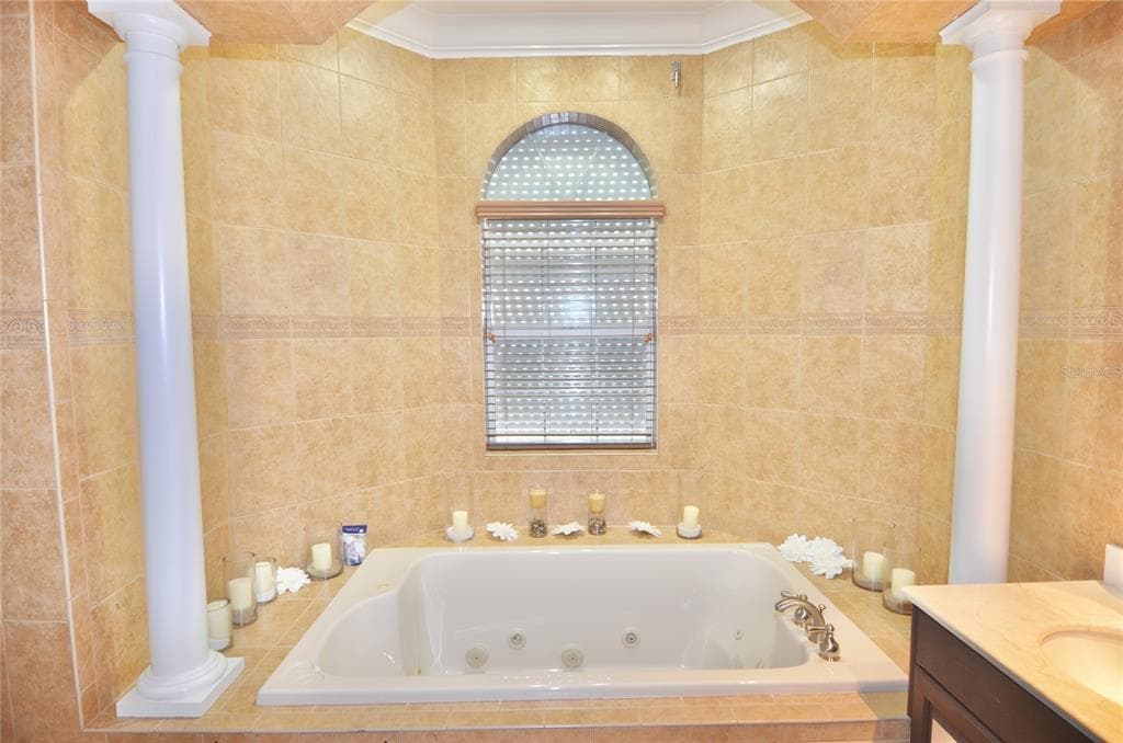 3605 STABILE ROAD photo 10