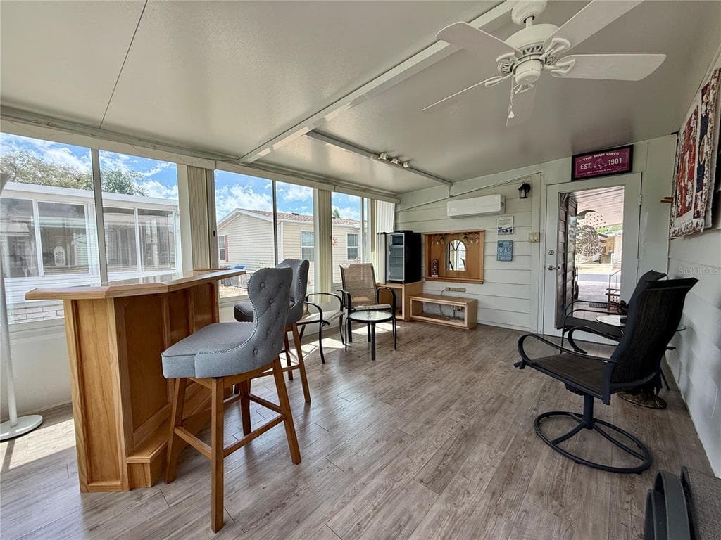 101 SAINT GEORGE COURT photo 24