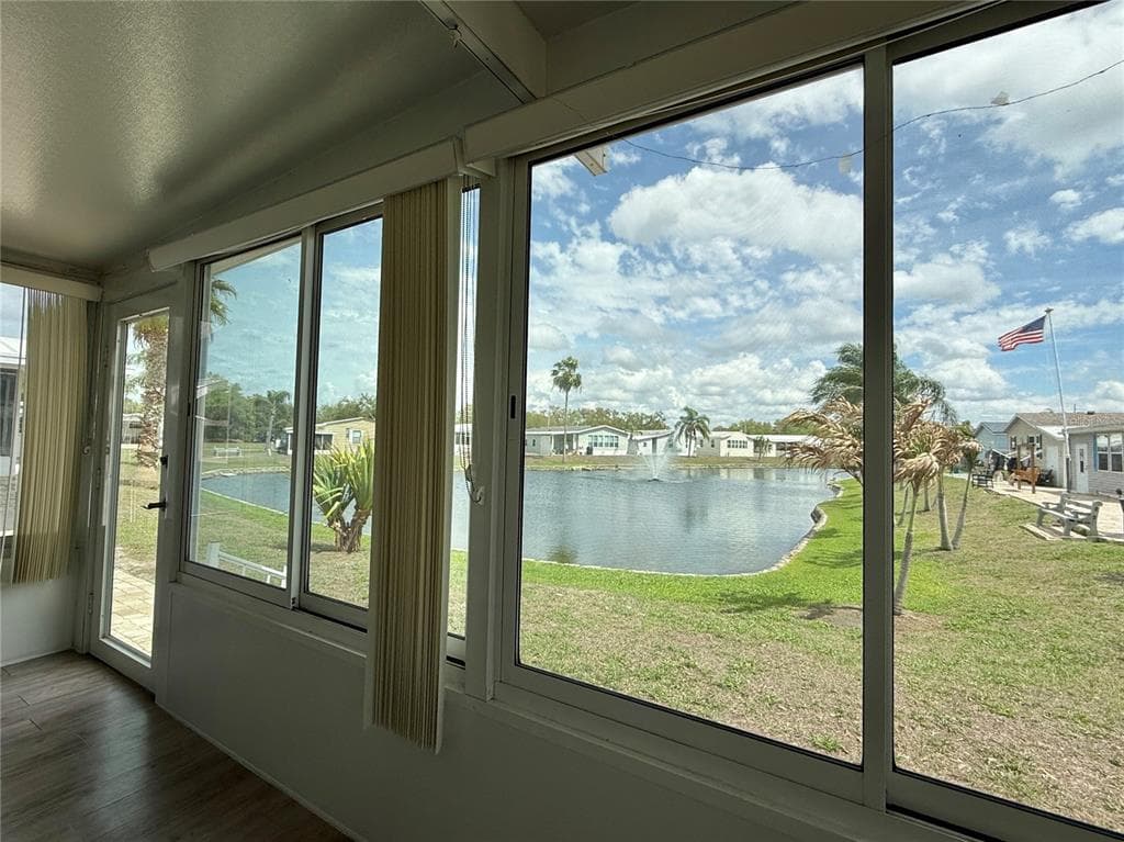 101 SAINT GEORGE COURT photo 25