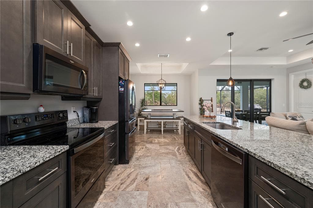4301 SOUTH ROAD photo 13