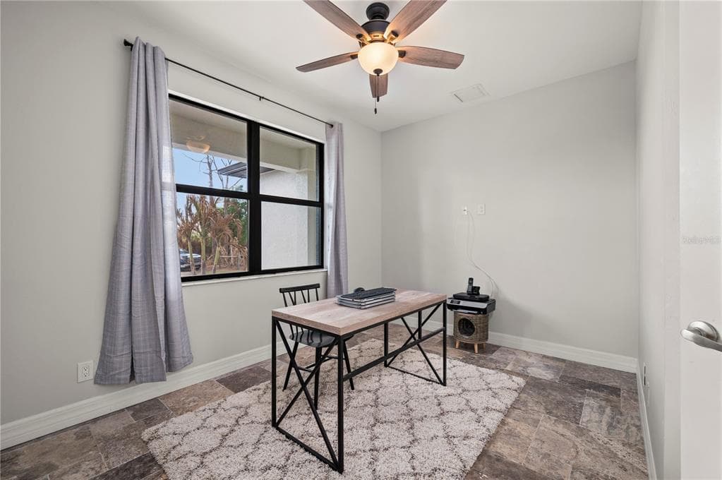 4301 SOUTH ROAD photo 5
