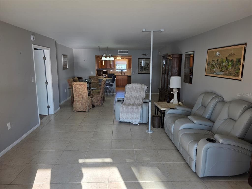5130 BRITTANY DRIVE S 301 photo 16