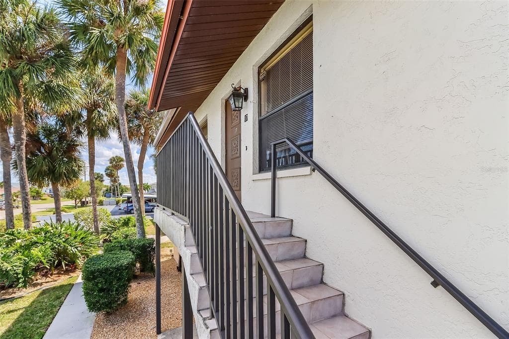 3935 COUNTRY CLUB BOULEVARD 17 photo 3