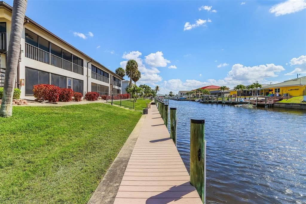 3935 COUNTRY CLUB BOULEVARD 17 photo 1