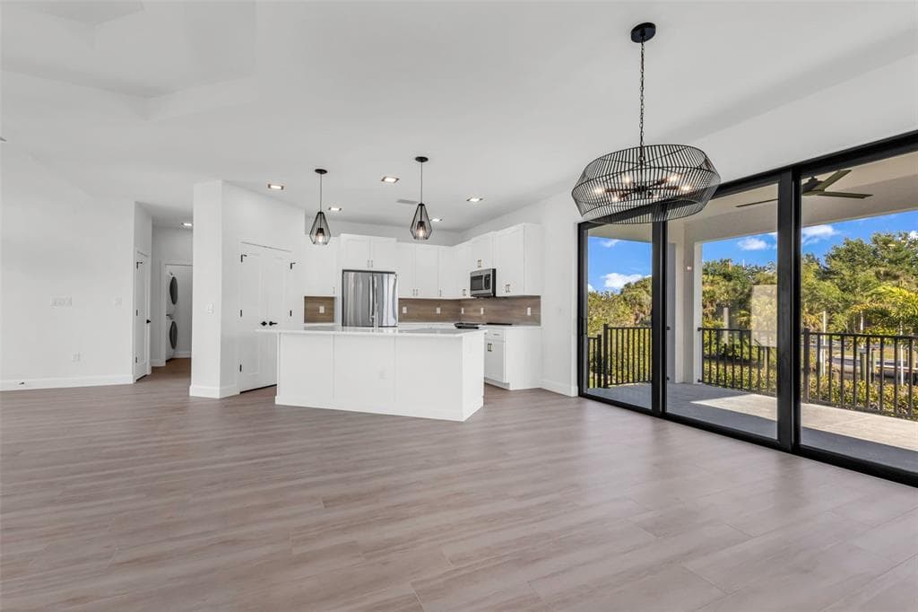 18514 ASHCROFT CIRCLE 5