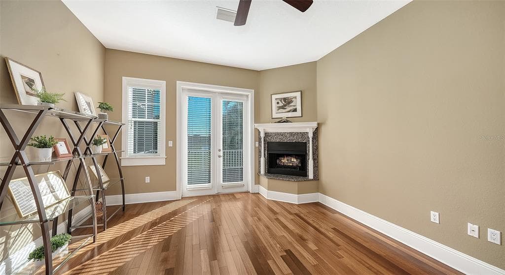 925 BAYSHORE DRIVE photo 17