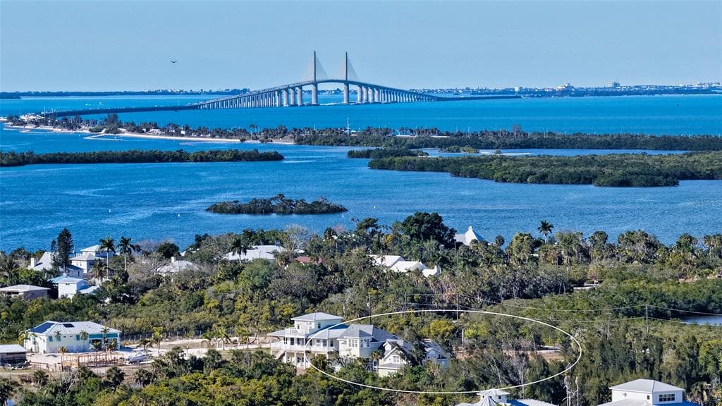 925 BAYSHORE DRIVE photo 4