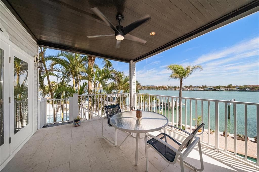 8685 E BAY DRIVE photo 19