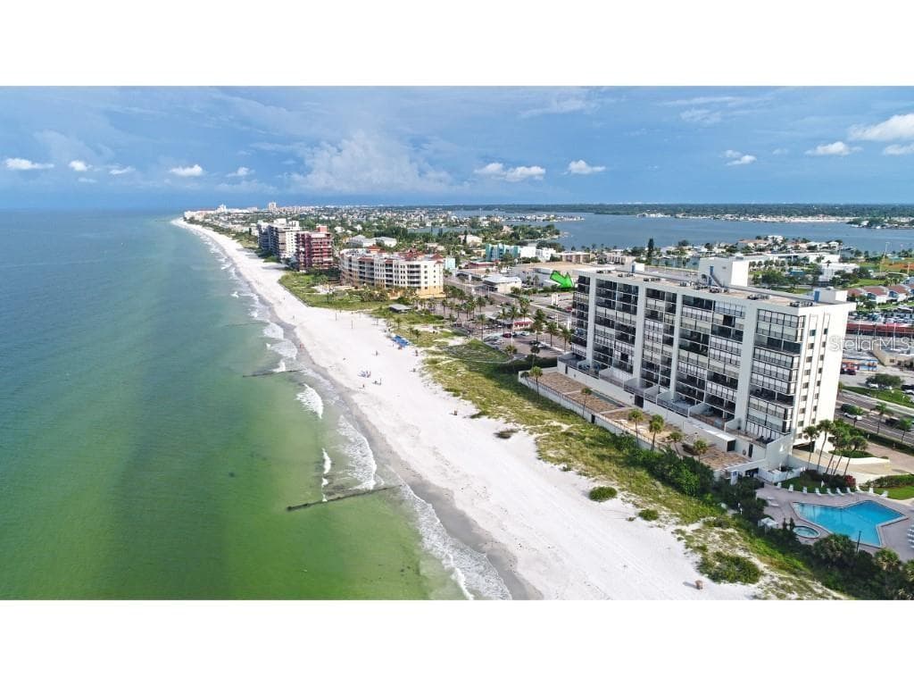 15000 GULF BOULEVARD 1108 photo 19