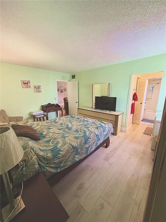 140 LAKE MERYL DRIVE 233 photo 15