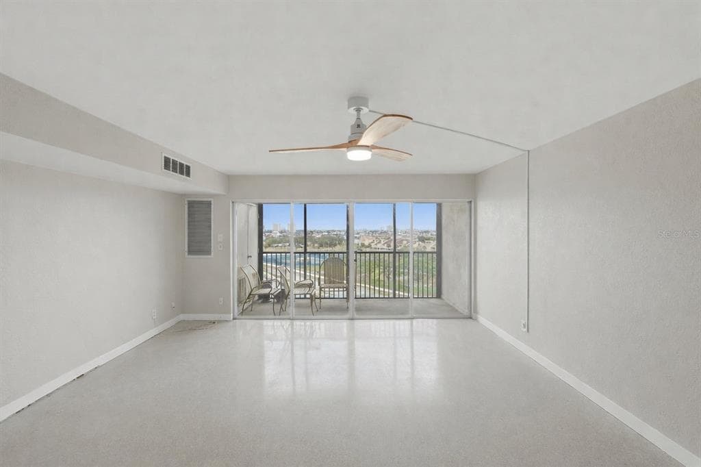 10355 PARADISE BOULEVARD 608 photo 20