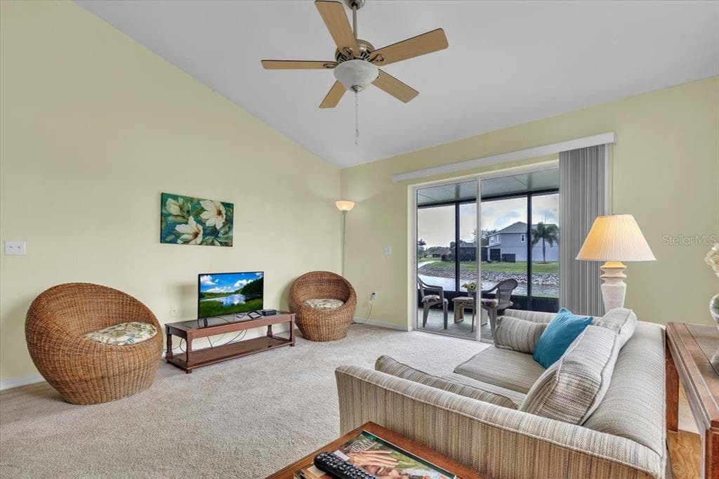24483 LAKESIDE MANOR photo 15
